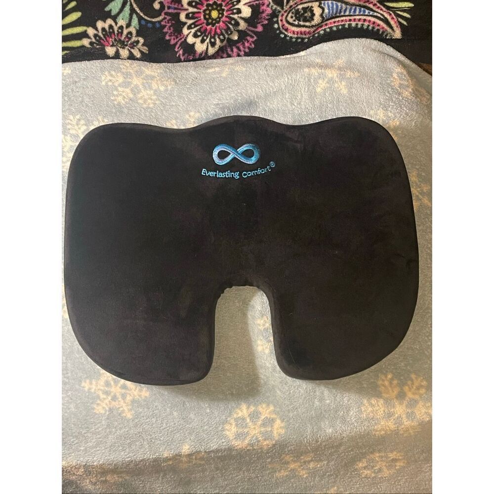 Everlasting Comfort Memory Foam Seat Cushion